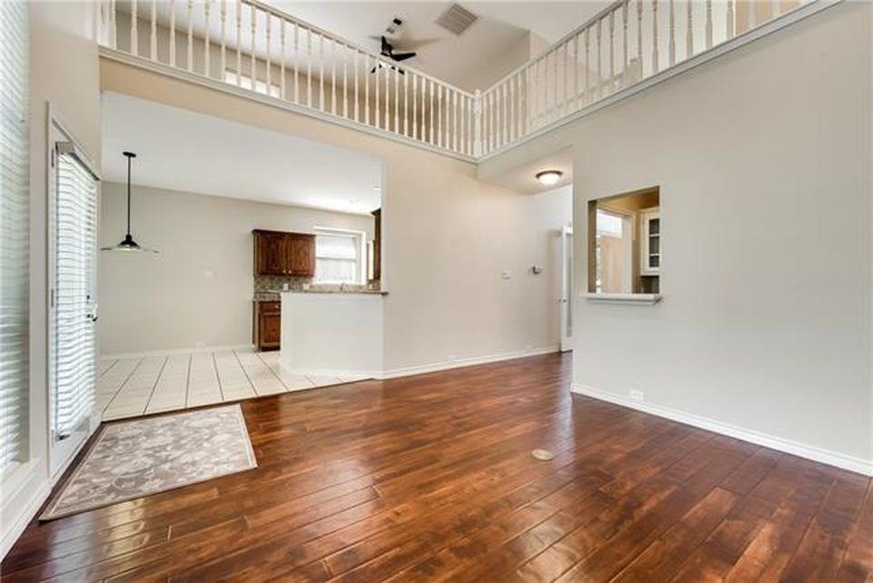 Les Lacs I - Residential Lease