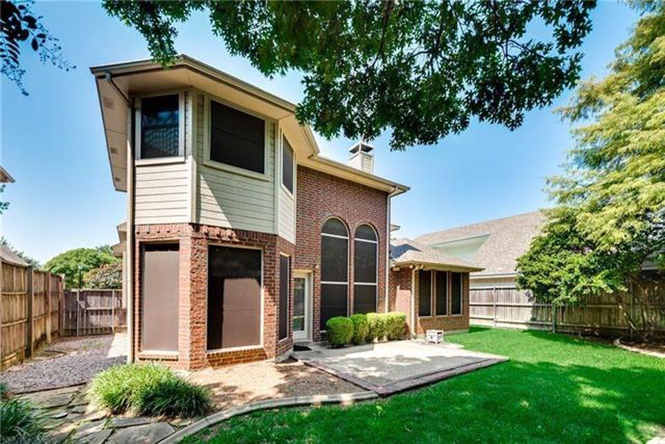 Les Lacs I - Residential Lease