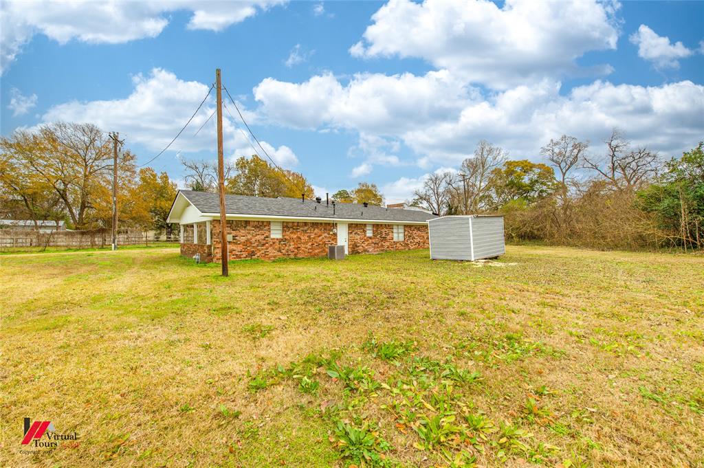 Lizzie Bunch - Residential