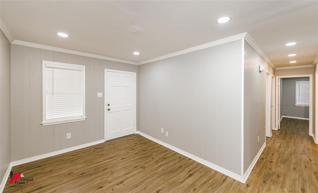 Lizzie Bunch - Residential