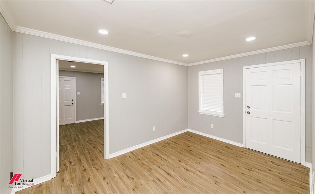 Lizzie Bunch - Residential