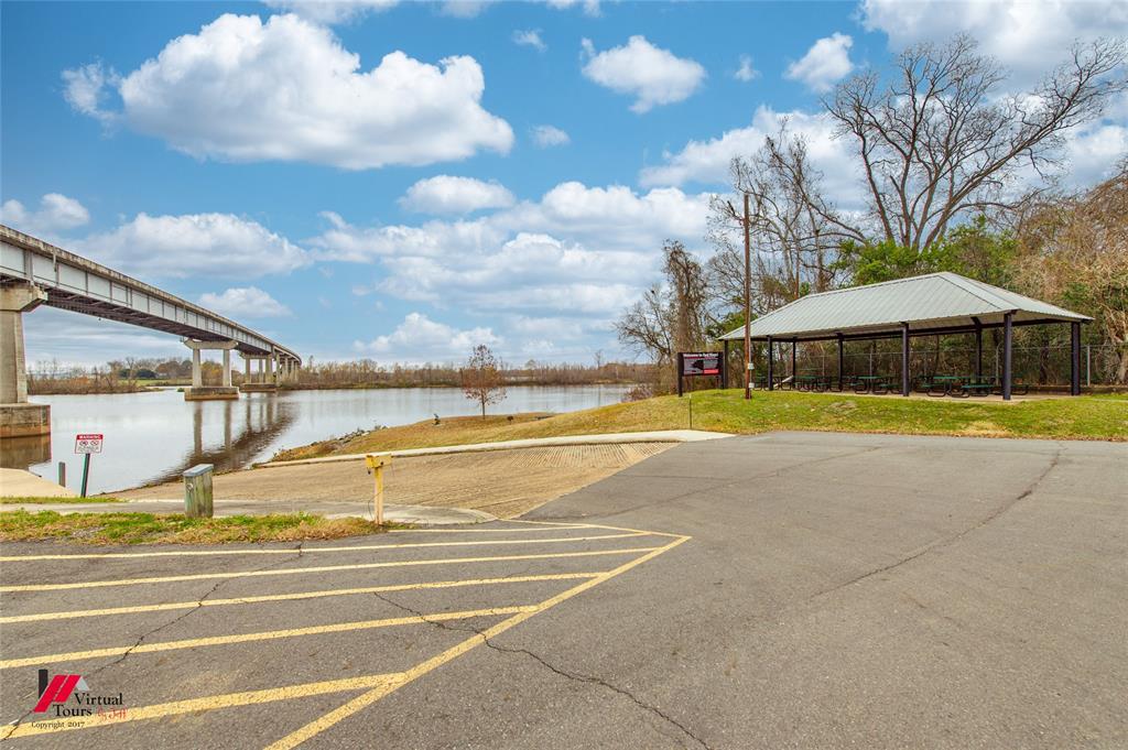 Lizzie Bunch - Residential