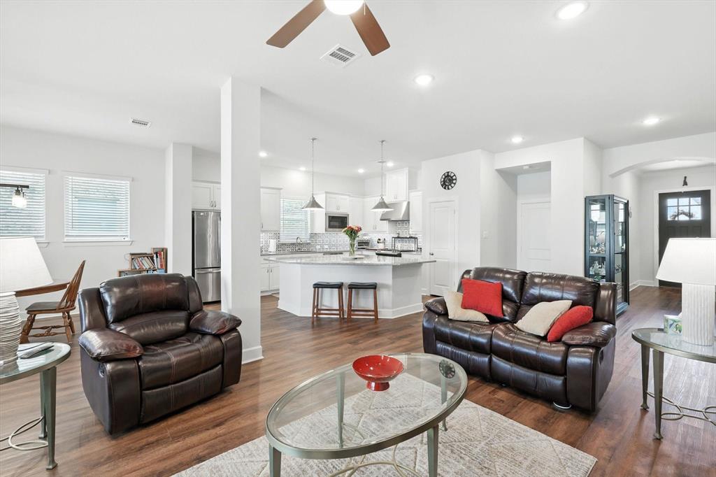 1504 Lavender Lane