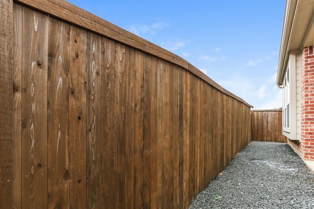 Castle Hills Realm West Add - Residential Lease