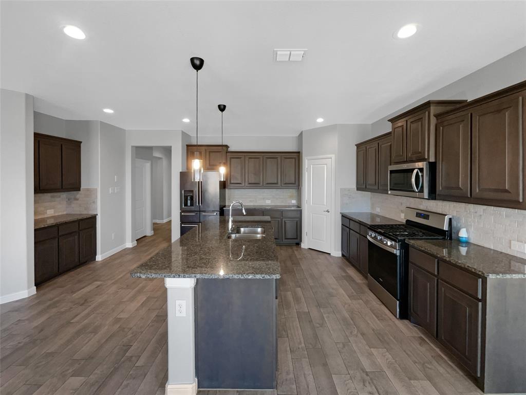 Trails Elizabeth Crk - Residential