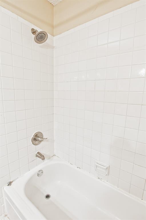 Dallas, Texas 75235, United States, 2 Bedrooms Bedrooms, ,2 BathroomsBathrooms,Residential,Active,231806