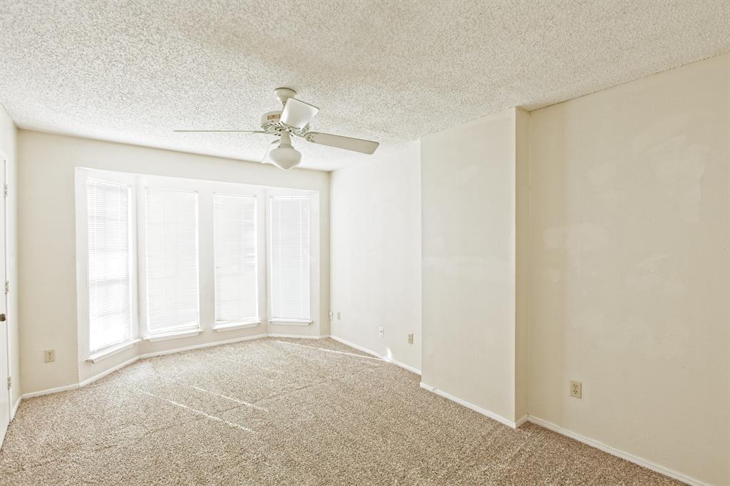 Dallas, Texas 75235, United States, 2 Bedrooms Bedrooms, ,2 BathroomsBathrooms,Residential,Active,231806