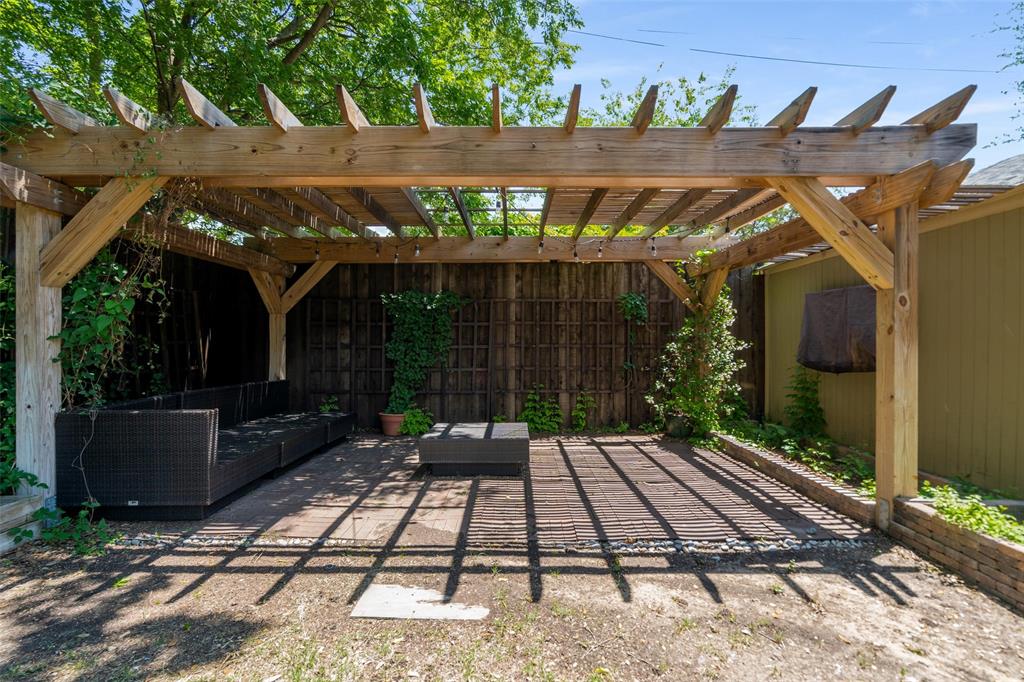 Winnetka Heights Add - Residential