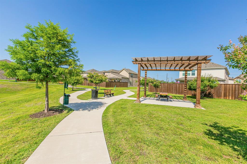 Hidden Oaks - Residential