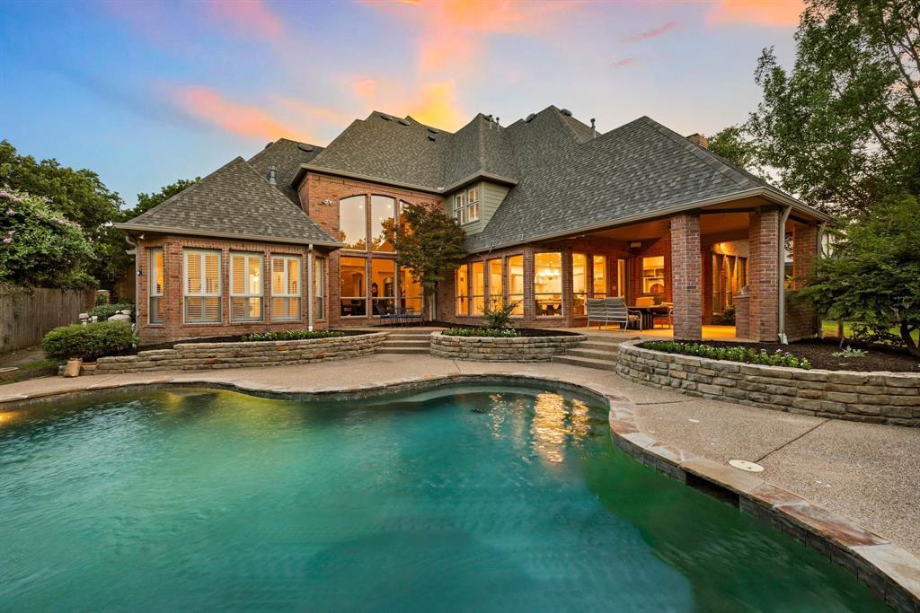 308 Oldenwood Court
