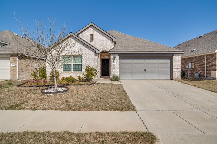 Welcome home to this beautifully maintained 3-bedroom, 2-bath retreat in the heart of Forney. Perfectly positioned for an easy commute to Rockwall or Dallas, this inviting property offers the ideal blend of comfort, convenience, and community. Inside, you’ll find a thoughtfully designed layout that’s  perfect for everyday living or entertaining. Step outside to your private backyard oasis, the perfect setting for morning coffee, evening gatherings, or simply unwinding after a long day. Nearby lakes within walking distance offer peaceful views and weekend fishing just moments from your door. Located in the highly sought-after Clements Ranch community, residents enjoy exceptional amenities including a resort-style pool, dog park, clubhouse, playground, scenic walking trails, and more. Discover comfort, connection, and carefree living — your next chapter starts here.