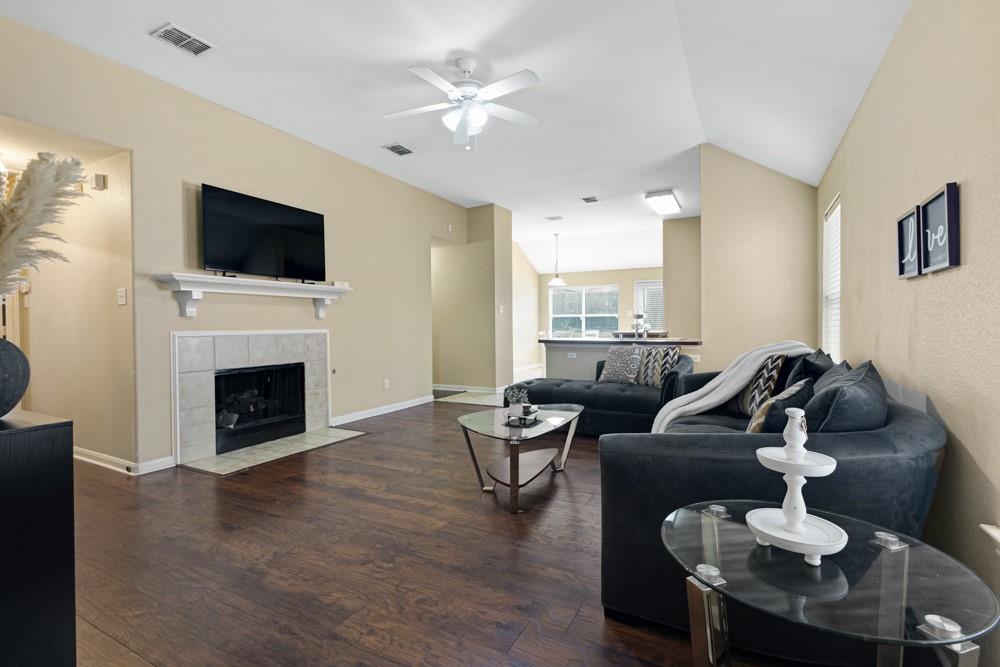 Villages Of Woodland Spgs W - Residential