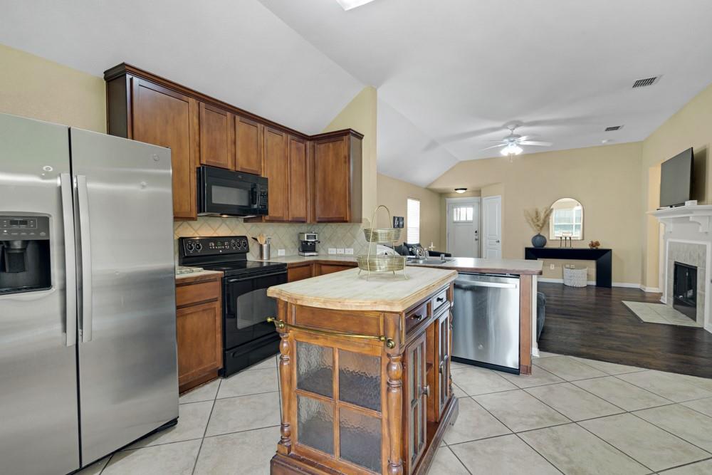 2932 Milby Oaks Drive