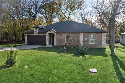 A home in Seagoville