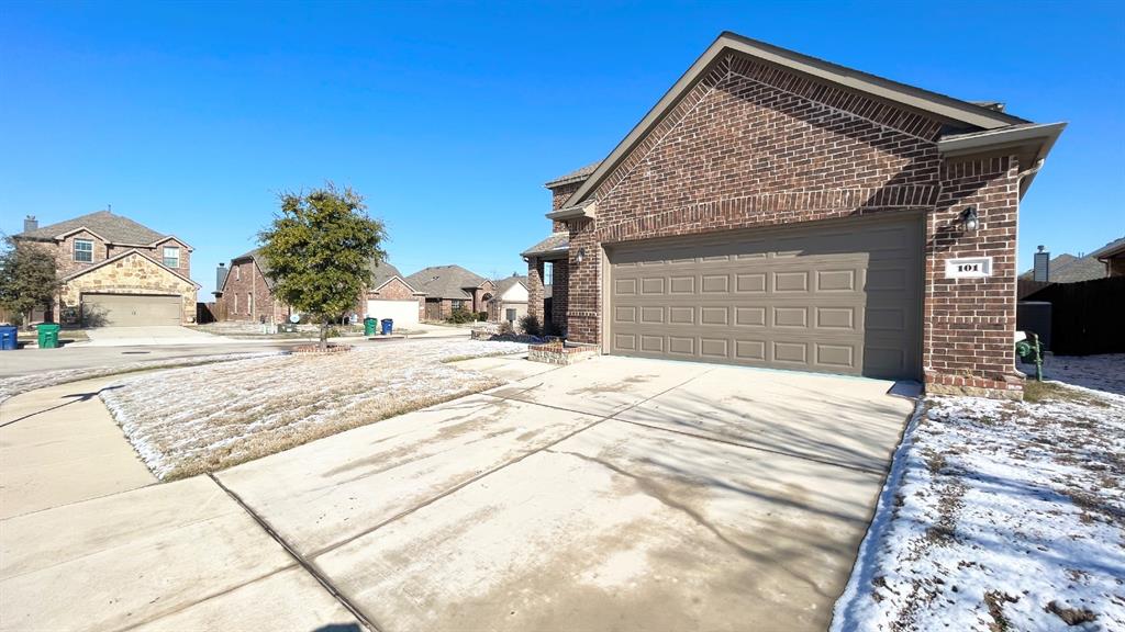 VALOR POINTE - THE RESERVE AT WESTRIDGE PHASE 16 - Residential Lease