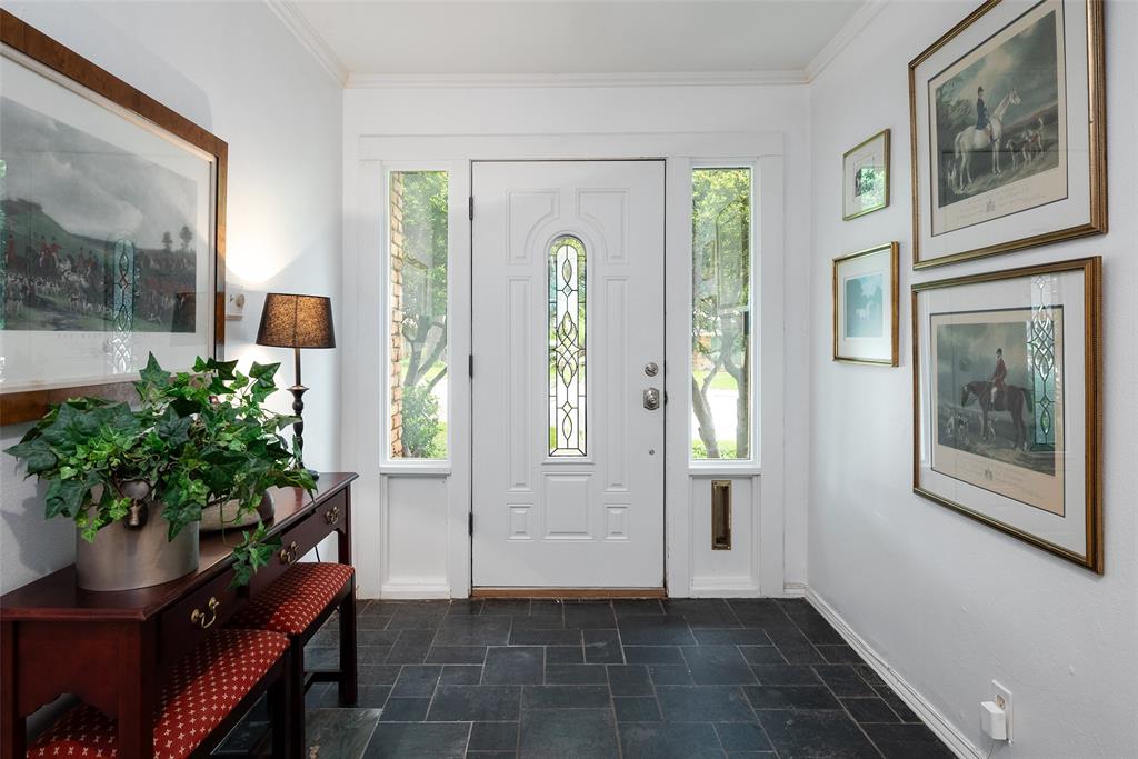 10107 Cromwell Drive