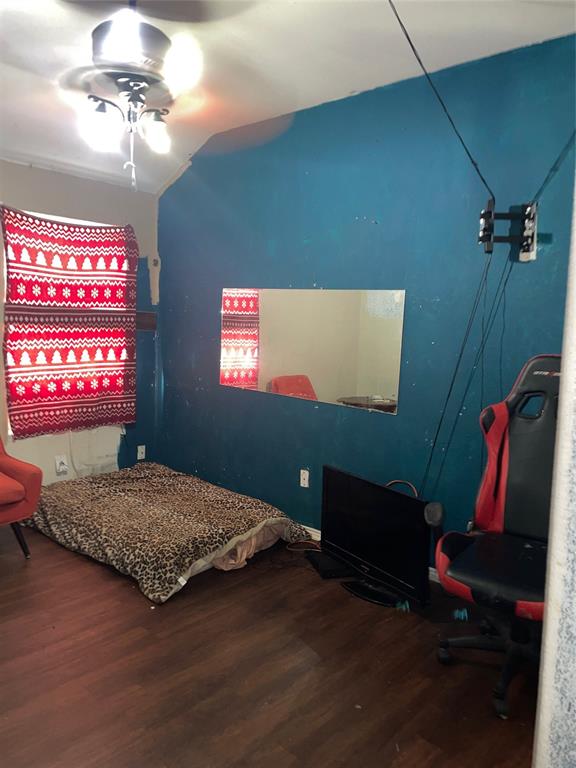 5832 World Champion Court