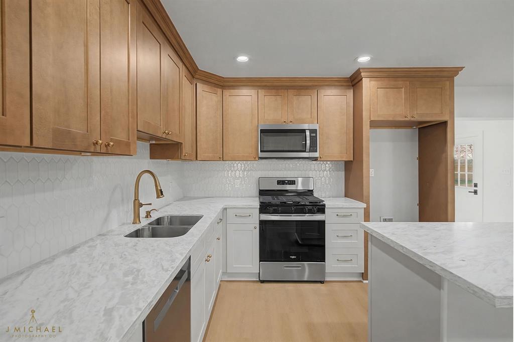 Shady Grove - Residential