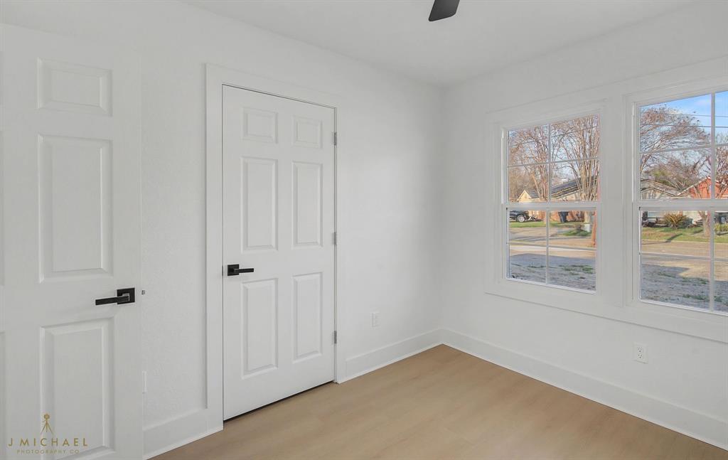 Shady Grove - Residential