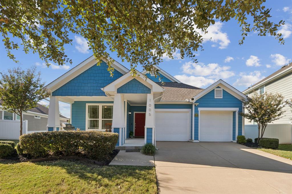 1005 Oakcrest Drive