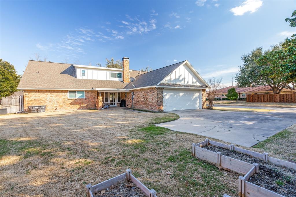 Ridglea Country Club Estate - Residential