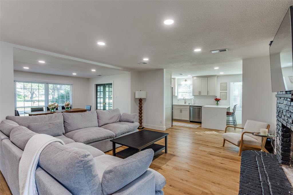 Ridglea Country Club Estate - Residential