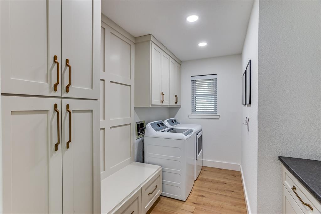 Ridglea Country Club Estate - Residential