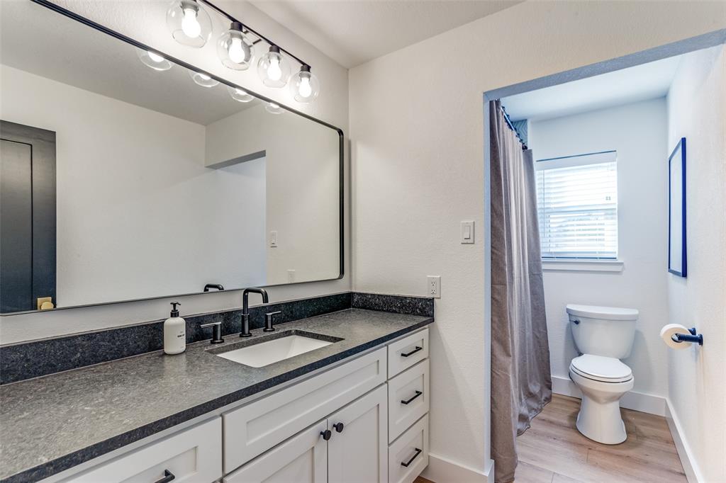 Ridglea Country Club Estate - Residential