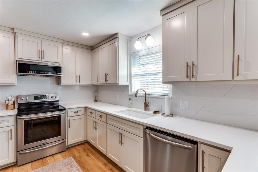 Ridglea Country Club Estate - Residential