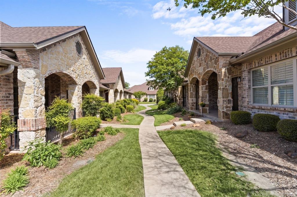 Villas At Willow Grove - Residential