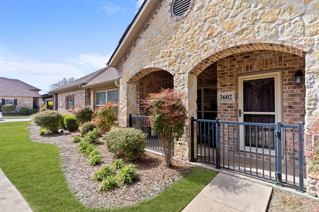 Villas At Willow Grove - Residential