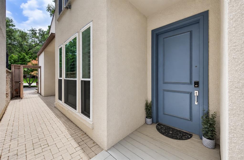 6353 Southpoint Drive