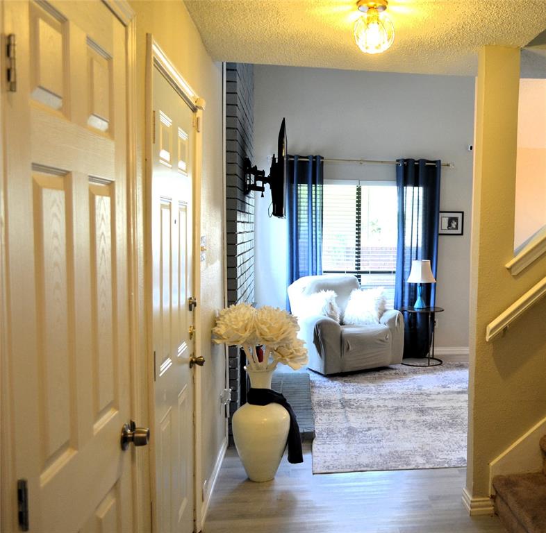 Forest Point Twnhms Condo Ph 01-02 - Residential