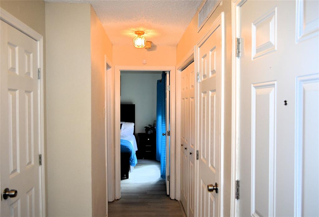 Forest Point Twnhms Condo Ph 01-02 - Residential