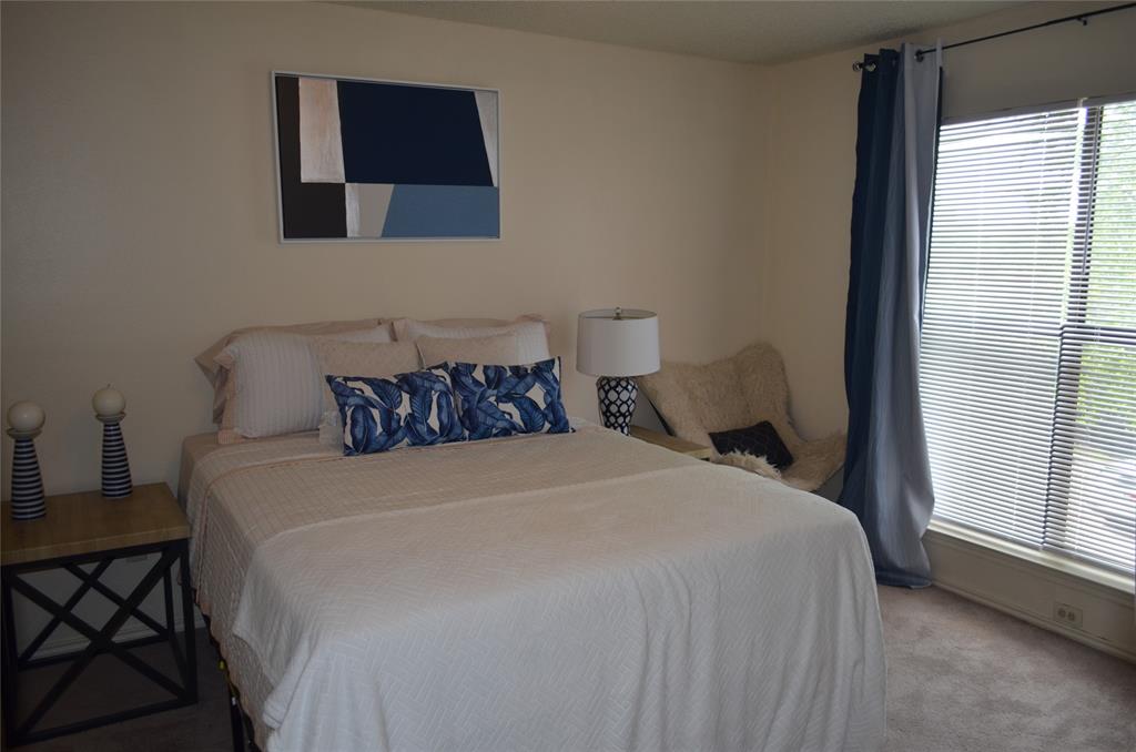 Forest Point Twnhms Condo Ph 01-02 - Residential