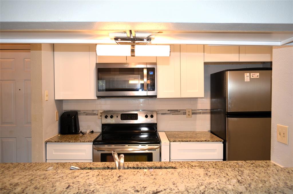 Forest Point Twnhms Condo Ph 01-02 - Residential