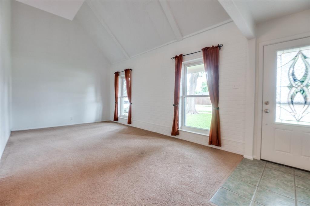1103 Jeanette Way