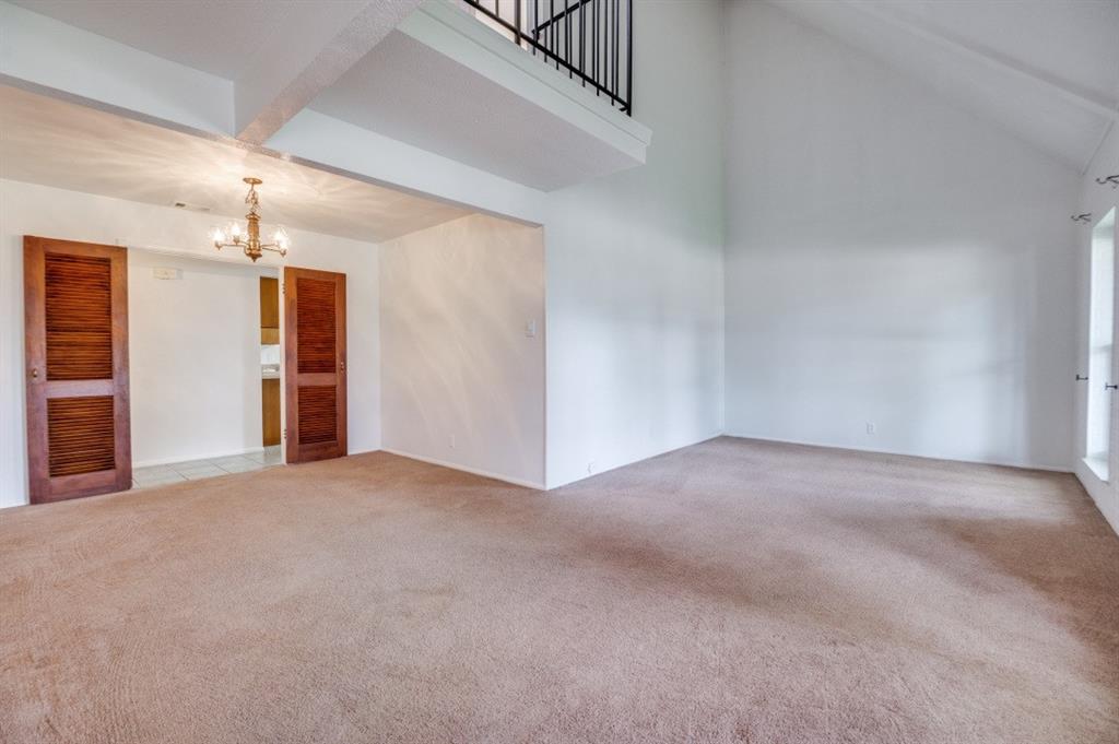 1103 Jeanette Way