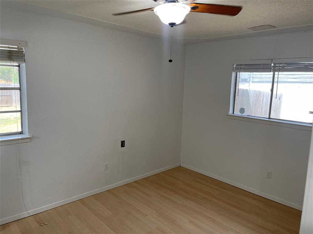 Northwest Park 05 - Residential Lease