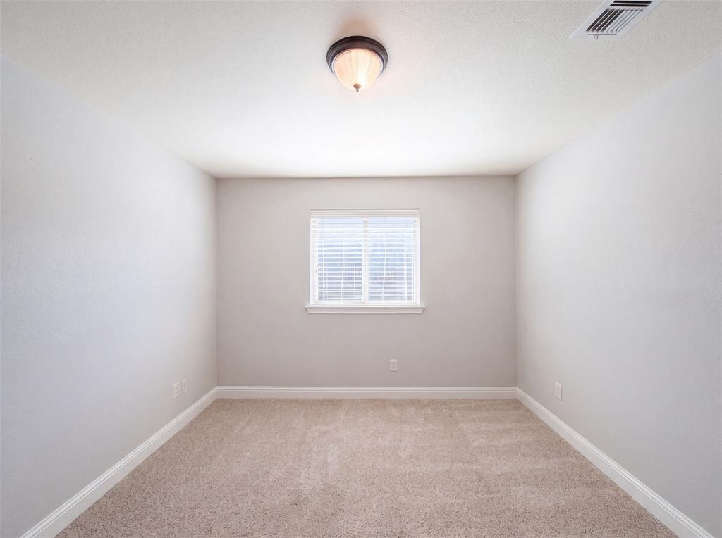 3032 Laguna Drive