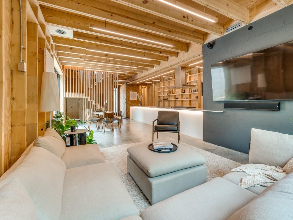 Urban Commomns - Residential Lease