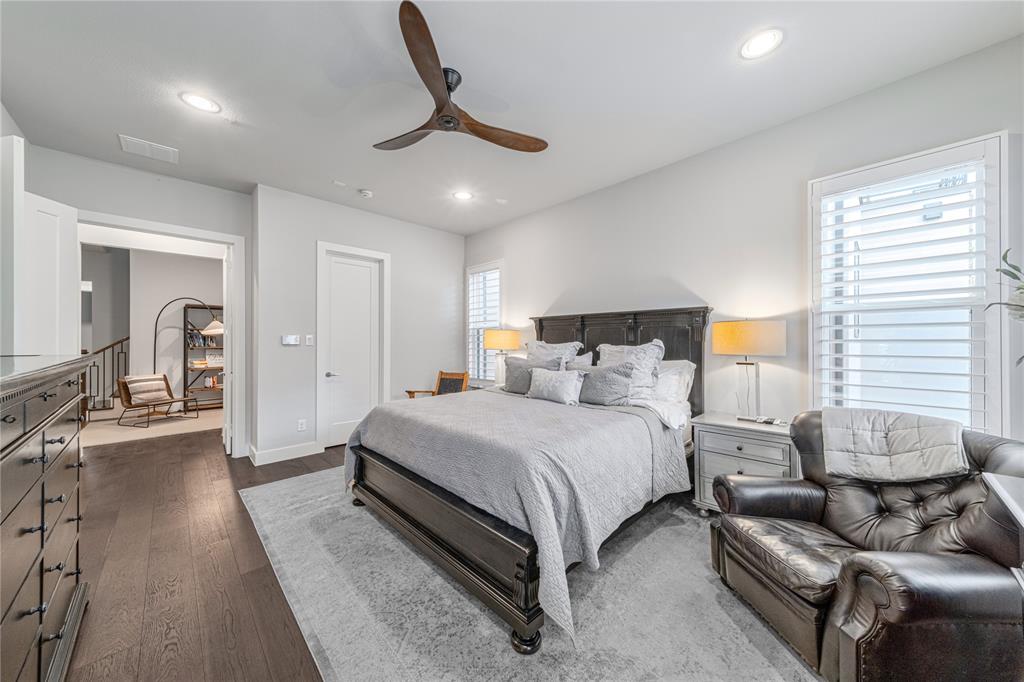 31 Dallas Square #2 - Residential