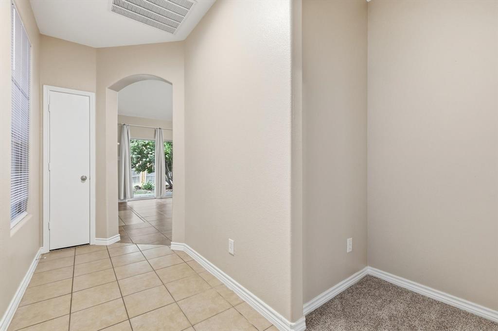 2201 Windsor Farms Drive