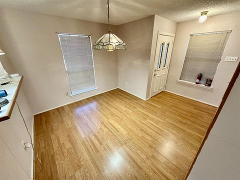 Tiny photo for 1624 Hackamore Street, Mesquite, TX 75149 (MLS # 21098251)