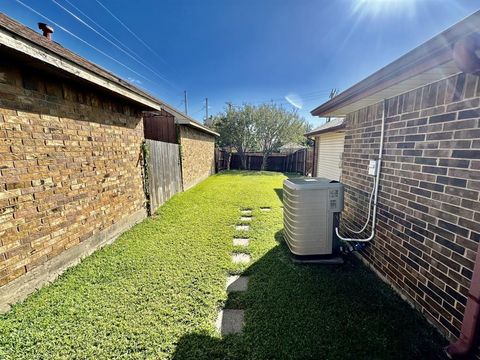 Tiny photo for 1624 Hackamore Street, Mesquite, TX 75149 (MLS # 21098251)