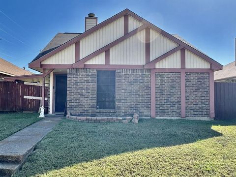 Tiny photo for 1624 Hackamore Street, Mesquite, TX 75149 (MLS # 21098251)