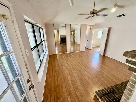 Tiny photo for 1624 Hackamore Street, Mesquite, TX 75149 (MLS # 21098251)