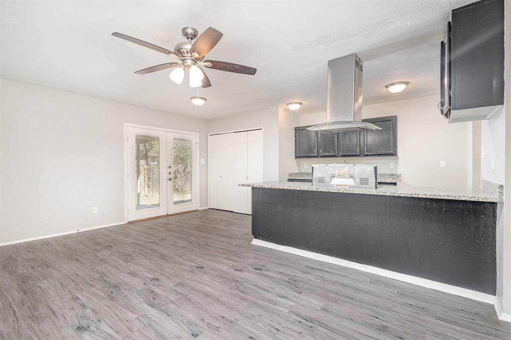 733 Rolling Ridge Drive