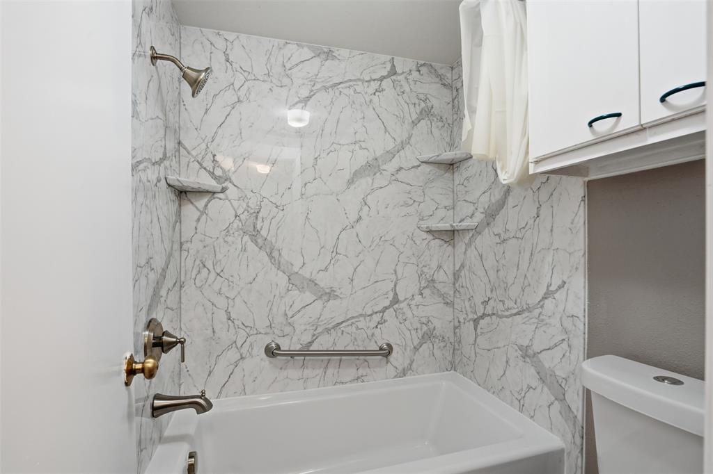 Thunderbird Cove - Residential