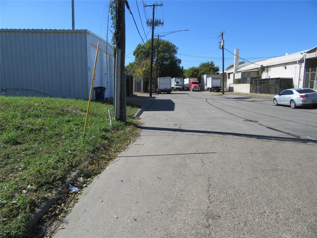 J S Milligans - Land